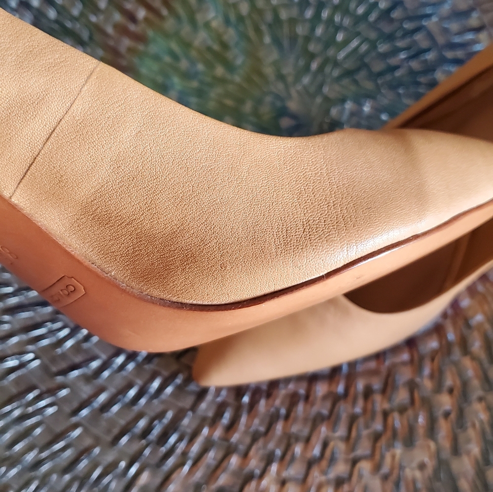 COACH Ellin beige pumps sz 8.5 - Picture 7 of 8
